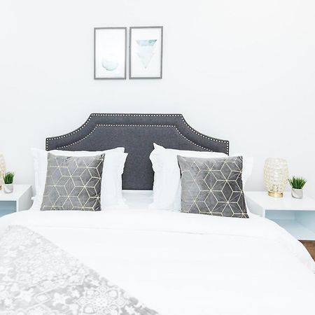 Beautifully Decorated, Modern Downtown Houston Home Экстерьер фото