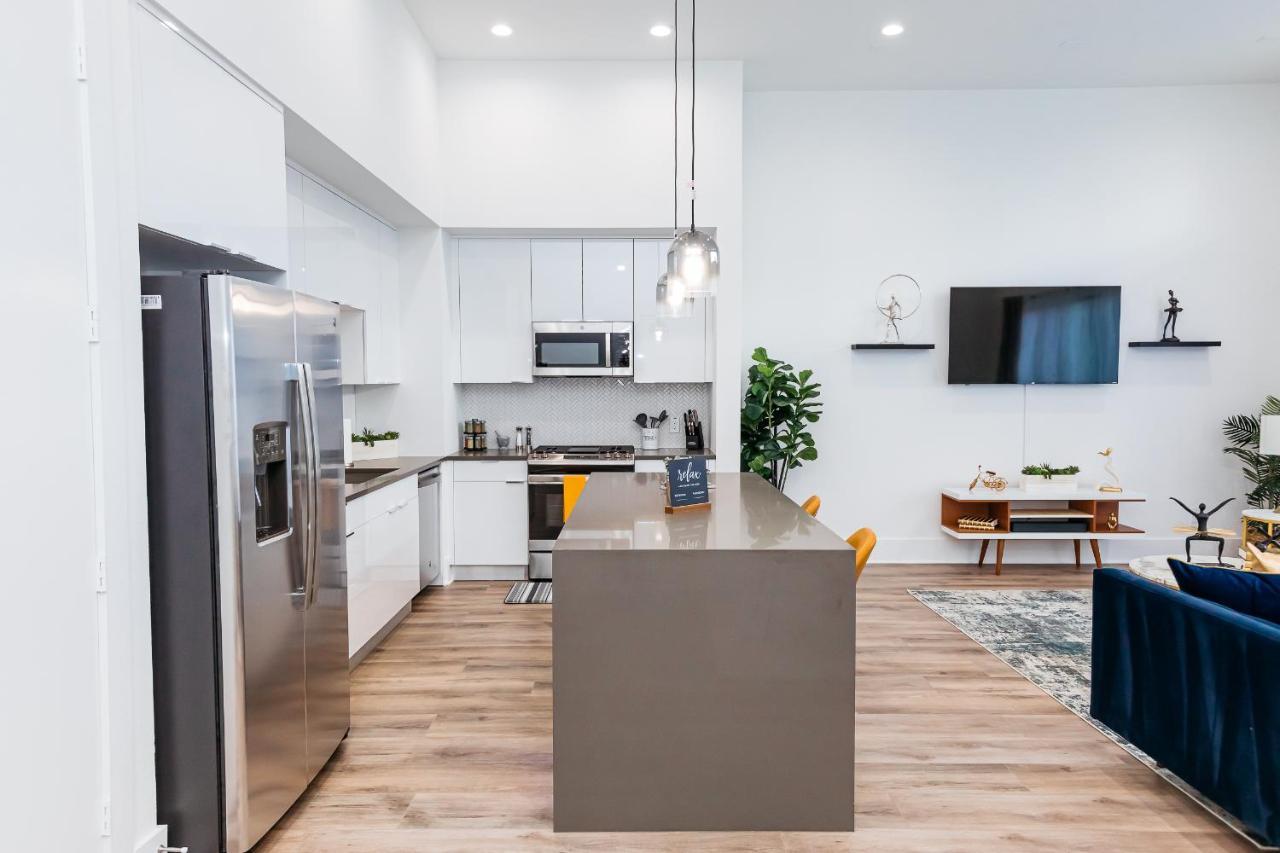 Beautifully Decorated, Modern Downtown Houston Home Экстерьер фото