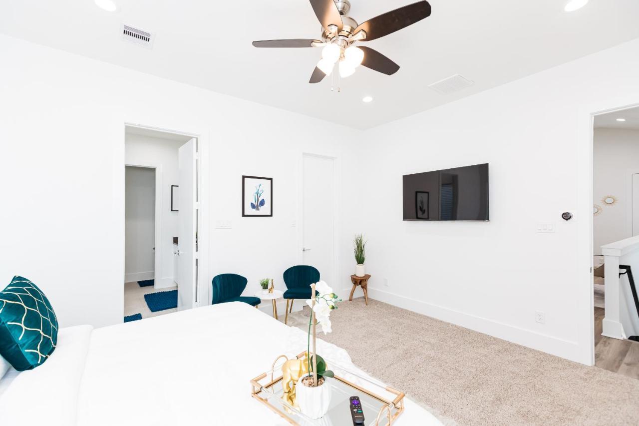Beautifully Decorated, Modern Downtown Houston Home Экстерьер фото